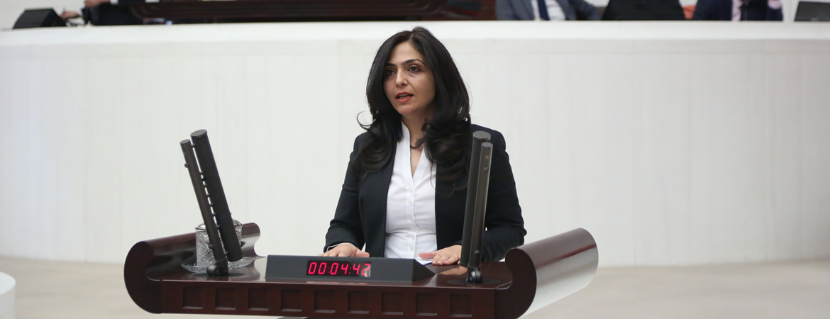 Afrinde sivil kayıpların tespiti