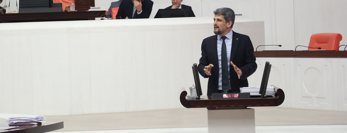 İstanbul Milletvekilimiz Garo Paylan, Ekonomi Bakanının suç işleyerek yaptığı gizli toplantıya dair bir soru önergesi hazırladı