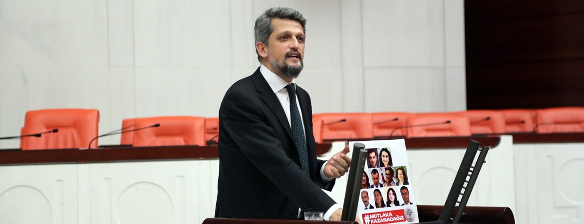 Garo Paylan: Medya kuruluşlarında komiserler var