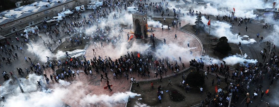 Gezi bir demokrasi talebi ve direniştir