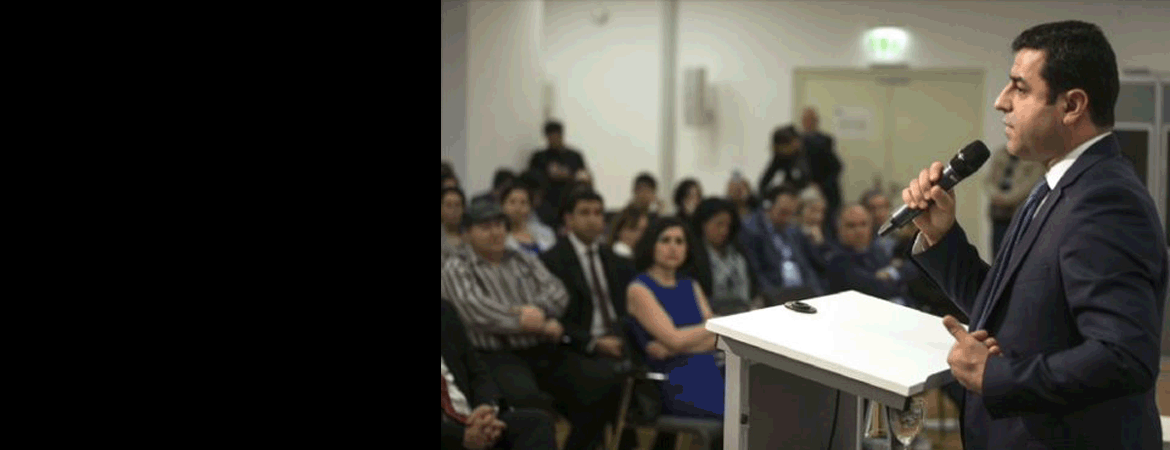 Eş Genel Başkanımız Selahattin Demirtaşın Berlindeki panelde bir soruya verdiği çarpıtılan yanıtı