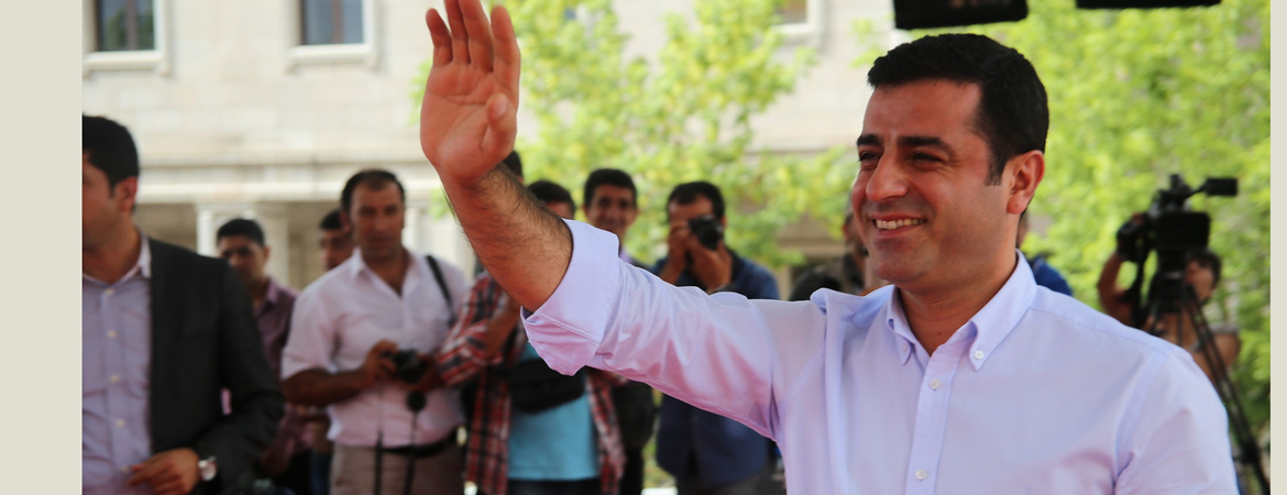 Demirtaş: Koşullar ne olursa olsun demokratik, siyasi mücadelemizi sürdüreceğiz.