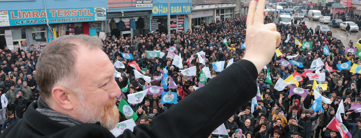 Temelli: Reytinglerde geriliyor, millet televizyonları camdan atacak