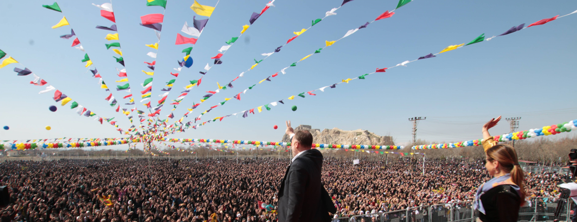 Milyonlar tecridin kaldırılması talebiyle Newroz meydanlarındaydı