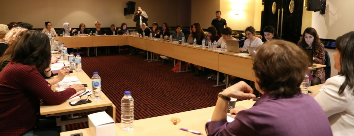 "Yerel Yönetimlerde Kadınlar" konulu yuvarlak masa toplantısında buluştuk