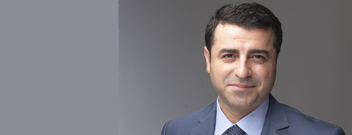 Demirtaşın Avukatlar Günü mesajı