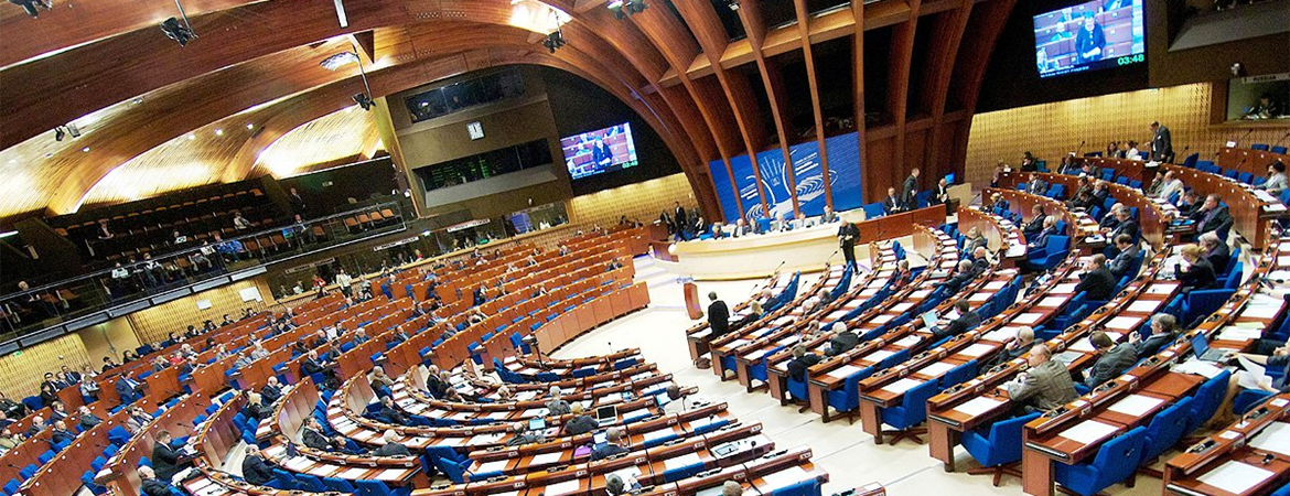 Kerestecioğlu Jaglanda sordu: Tutuklu milletvekilleri için adım attınız mı?