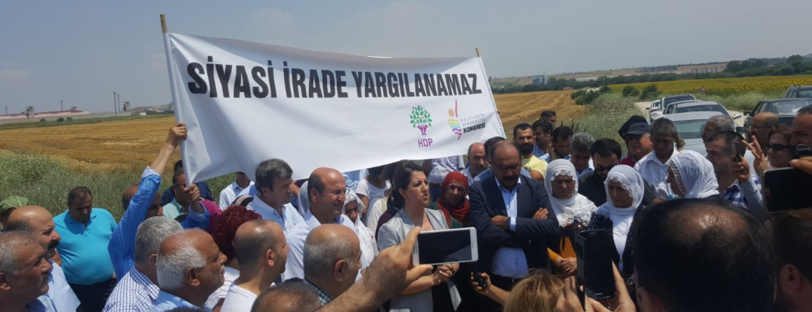 Engellemelere rağmen bayram ziyareti için cezaevlerindeydik