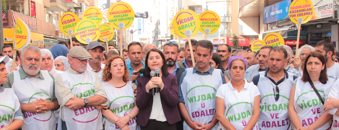 Vicdan ve Adalet Nöbetlerimiz birleşerek mücadeleyi büyütme çağrısıyla sona erdi