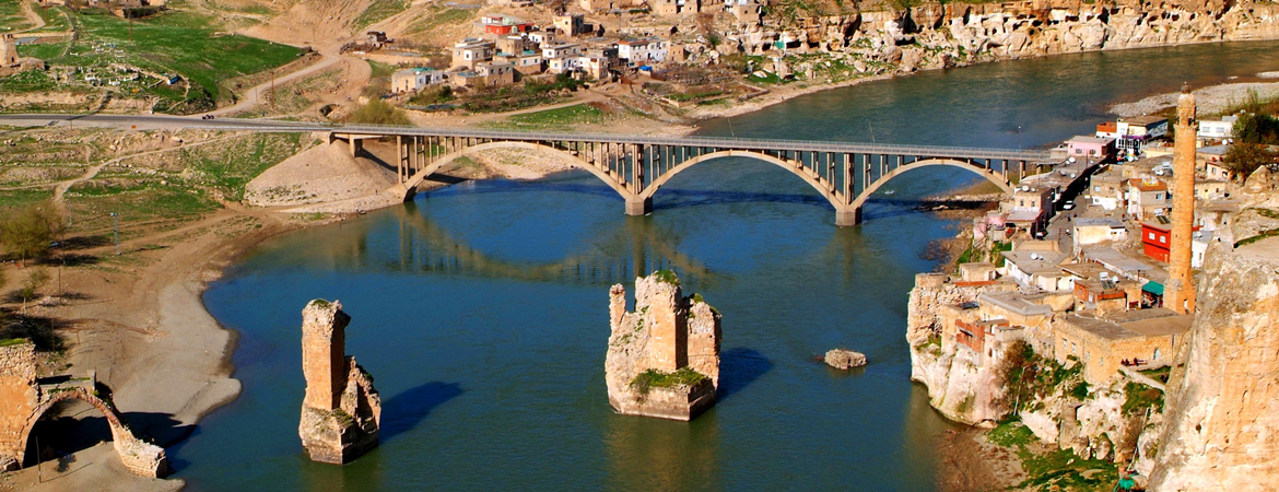 12 bin yıllık tarihi sular altında bırakan tekçi zihniyete inat Hasankeyf yaşasın!