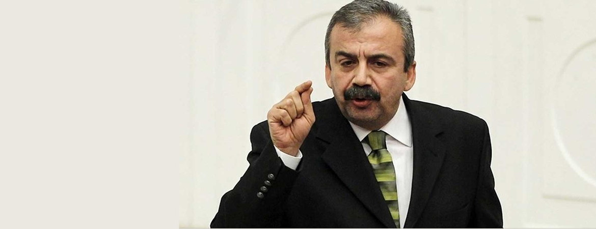 Önder: Ana muhalefet partisi kendisinin başına geleceğini acı bir şekilde tecrübe etti