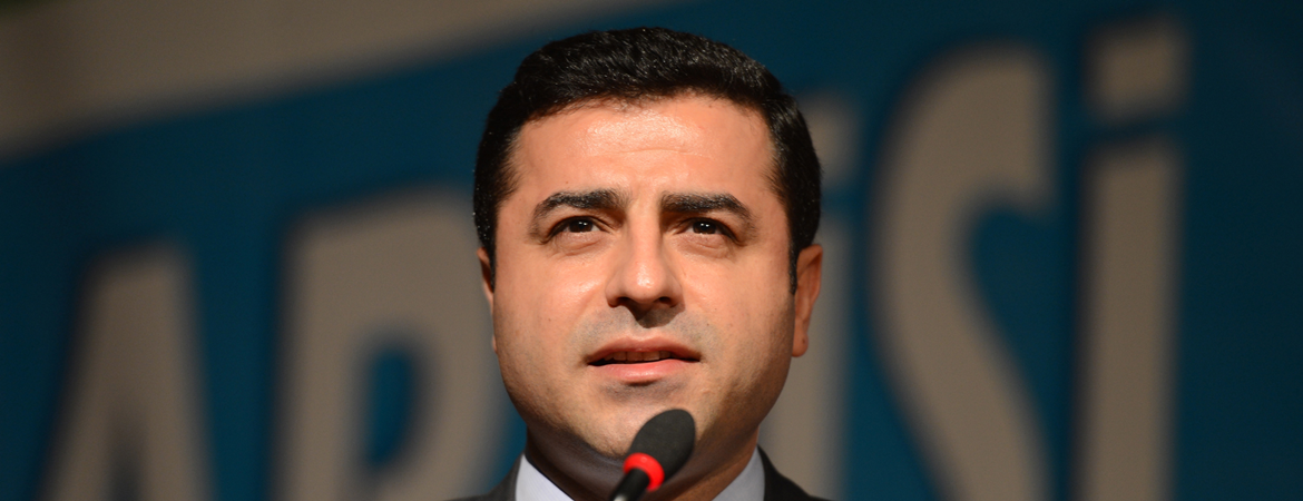 Demirtaş: Bu süreçte yapılan haksızlıkları unutmayalım, hesap sorma isteğimizi diri tutalım