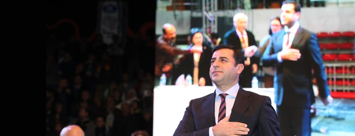 Bizi rehin almaya çalışan zihniyete en büyük cevabımız, HDP’yi büyütmek olacaktır