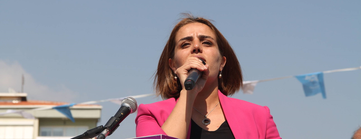 Avukatlara gözaltı savunma hakkının gaspıdır