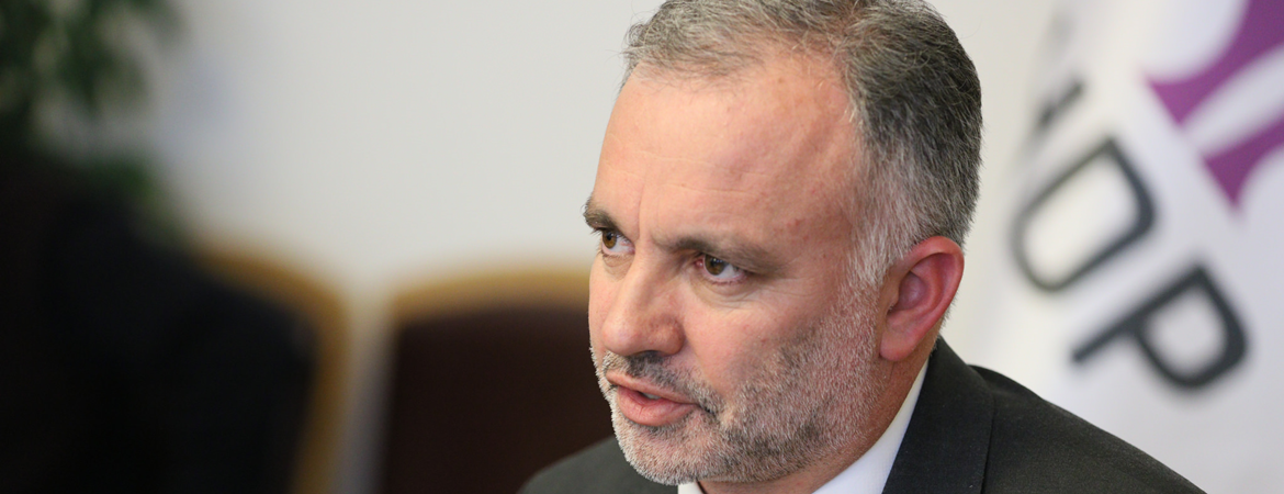 Ayhan Bilgen: Esat da terörle mücadele ettiğini söylüyor