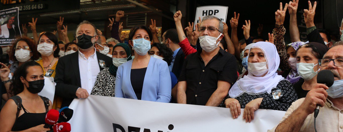 Buldandan muhalefete: Bugün yan yana gelme zamanıdır, aksi halde bugün bize yapılan yarın size yapılacaktır