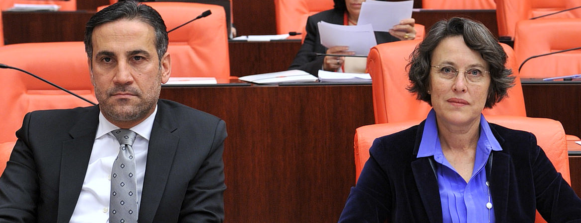 Grup Başkanvekillerimiz Erdoğanın açıklamalarını Bakan Bozdağa sordu