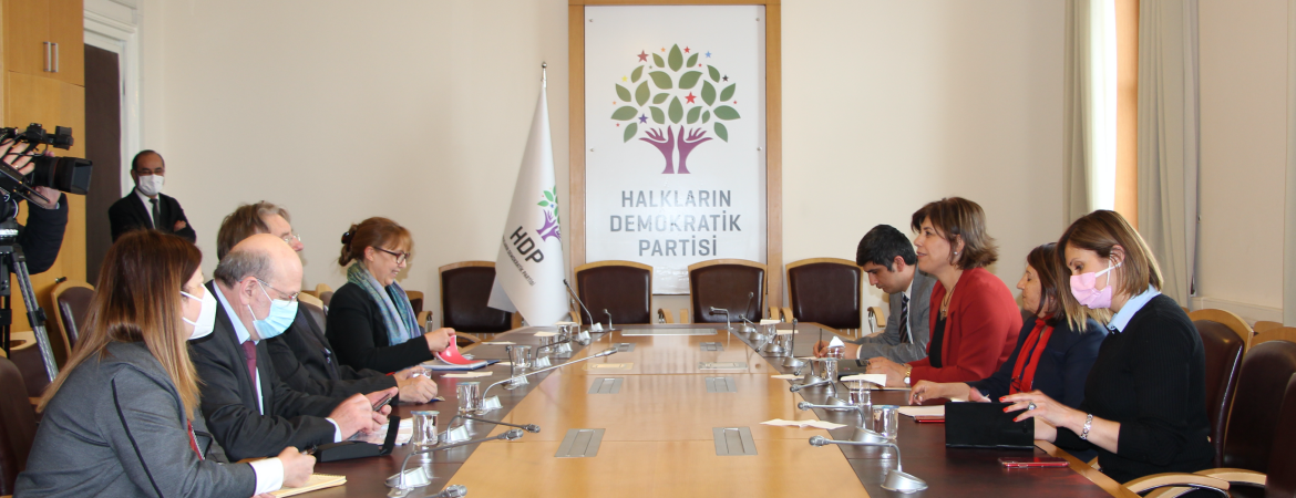 AKPM Denetim Komisyonu Eş Raportörleri Meclis Grubumuzu ziyaret etti