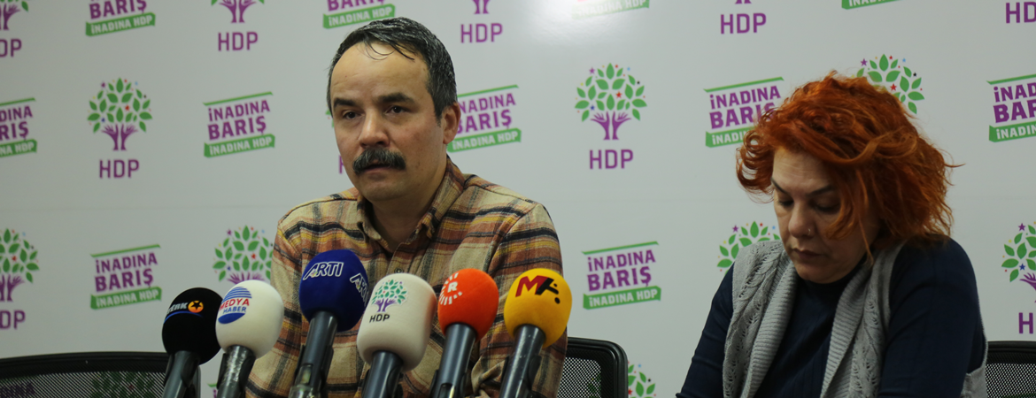 Ukraynalı tüm mültecilere kapınızı açın, göçmenler arasında ten rengi ve milliyet ayrımı yapmayın