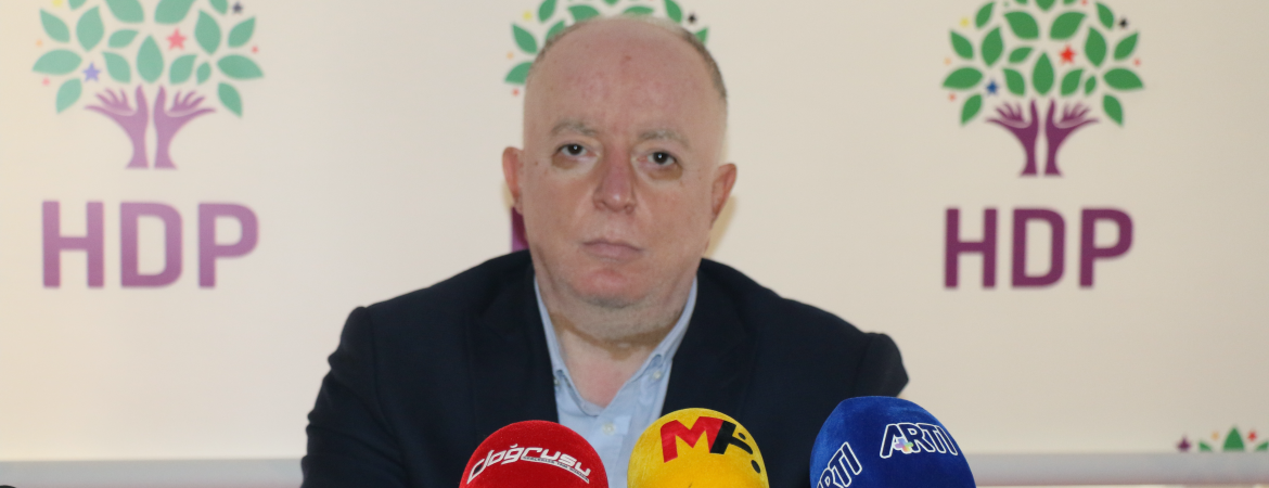 Piroğlu: Beklentimiz yüce gönüllülük ve sevgi gösterisi değil, devletin yaşamımız önünde engel olmaktan çıkmasıdır