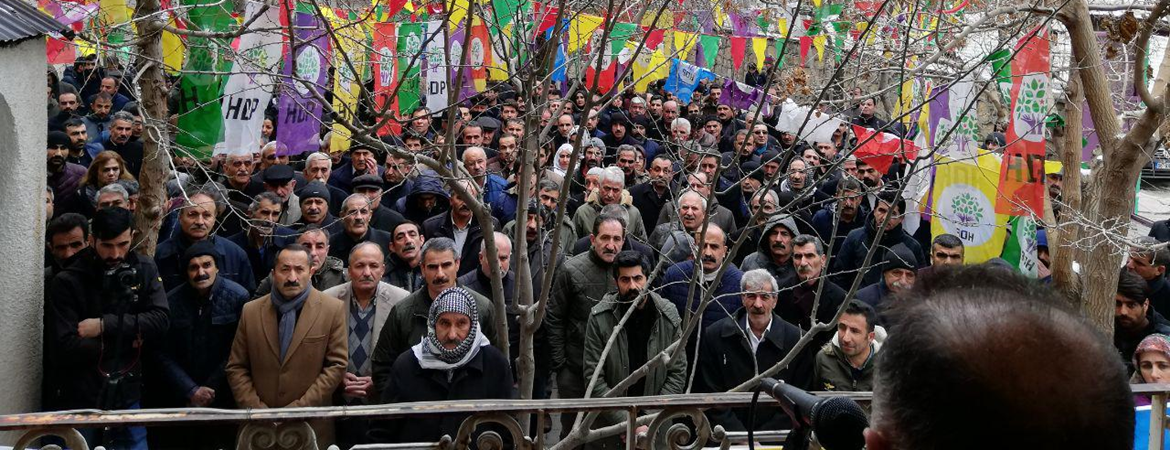 Kayyumları göndermenin provası: Halk adaylarını belirliyor