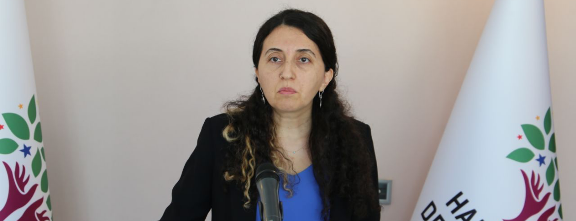 Günay: İktidar Meclisi kapatarak halkı Sarayın insafına terk etti, Meclis çalışmaya devam etmelidir