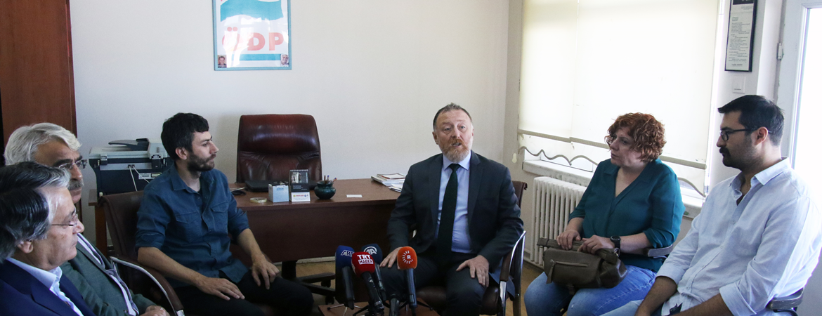 Temelli: Soylu bize laf yetiştireceğine yapması gerekeni yapsın; kayyımın yaptıklarını araştırsın