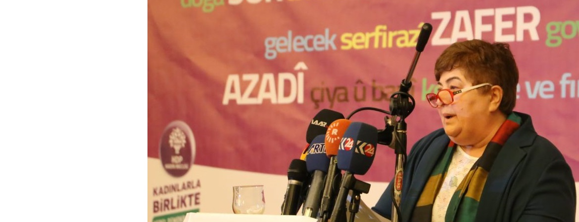 AKP, Kayyım Rejimi ile yerel yönetimler üzerinde bürokratik vesayet kurarak eleştirdiği tek parti dönemi iktidarlarıyla aynı konuma düşmüştür