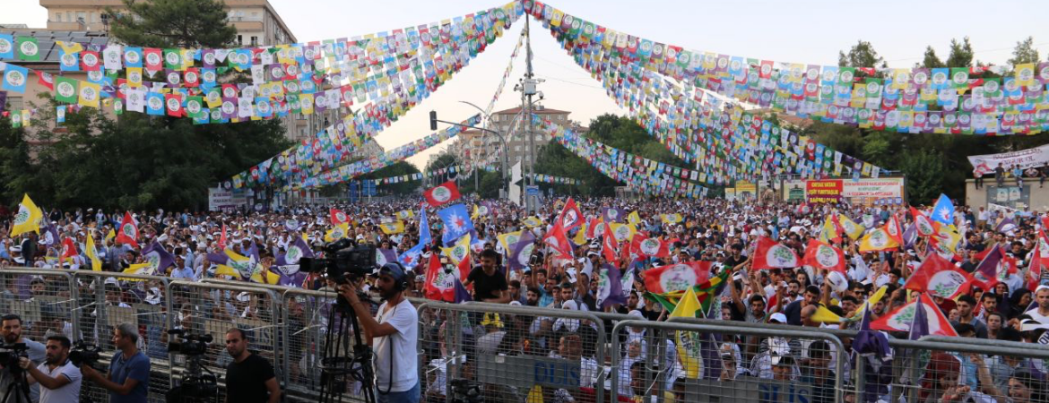 Temelli: Kürdistanı ayıklamak için Evliya Çelebiye kadar gitmişler; Alparslana kadar gidin Kürdistanı Kürtleri öğrenin
