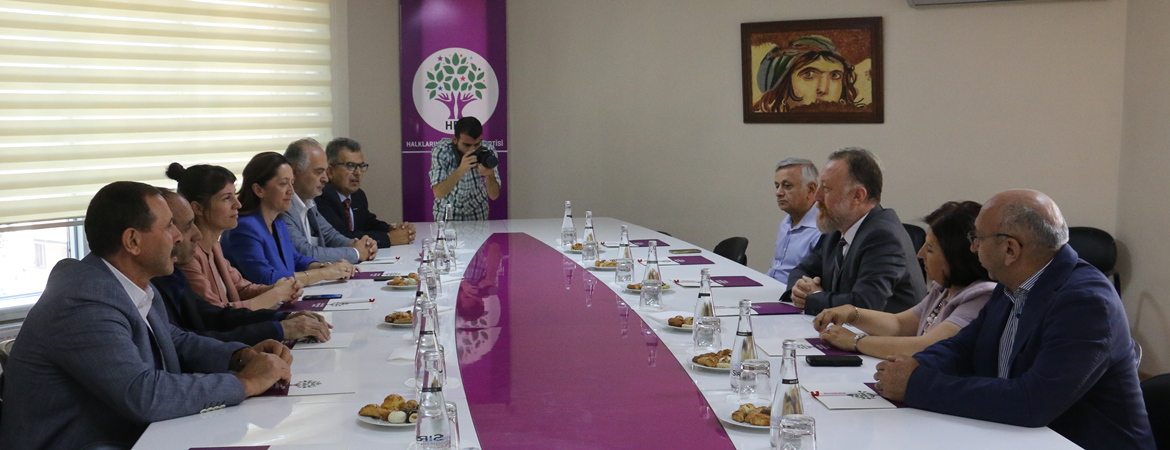 Temelli: Herkese çağrıda bulunuyoruz, kabul etmeyin, susmayın!