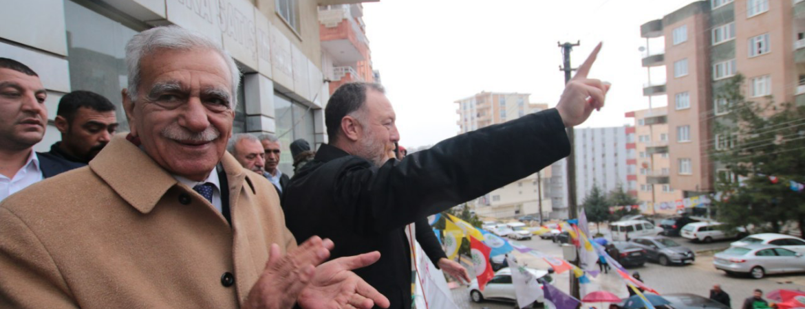 Temelli: 40 yıldır barış mücadelesi veren Ahmet Türke laf söyleyecek kadar acz içindesiniz