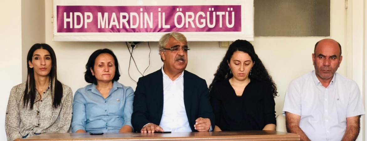 Mithat Sancar: Havan mermilerinin sınırın öte tarafından değil bu tarafından atıldığı yönünde yaygın bir şüphe var