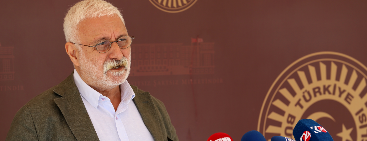Oluç: Siz Hakkari, Mardin ve Diyarbakır’ın da Sağlık Bakanı değil misiniz?