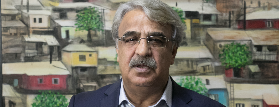 Sancar: İnsanlığımızı kurtaracak olan şey dayanışmadır