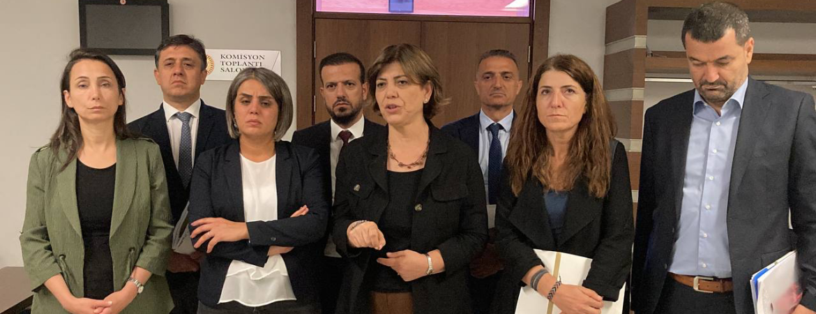 Beştaş: Bu komisyonlarda yaptıklarının hesabını yargıya verecekler