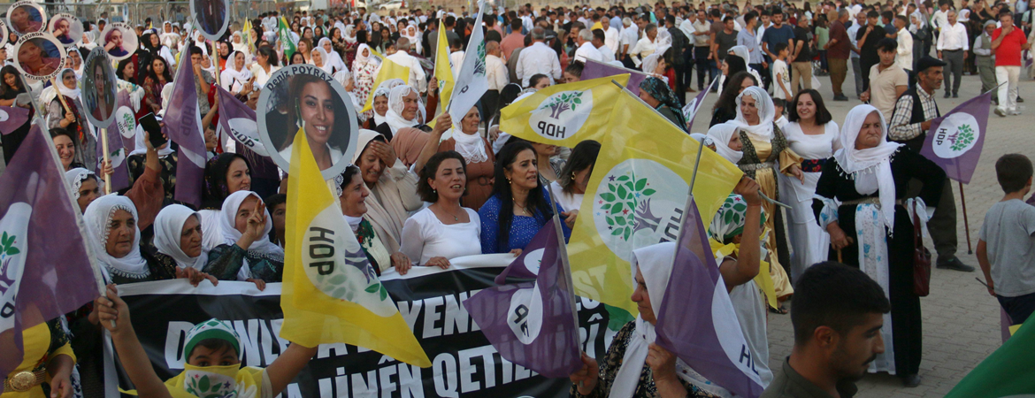 Sancar: Barışa giden yolun ilk adımı savaşa karşı çıkmaktır