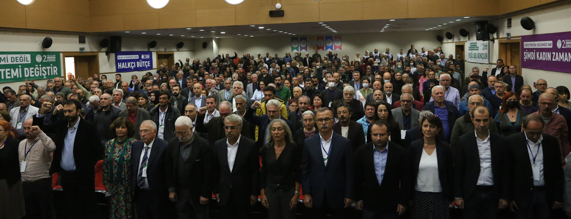 Yeşil Sol Parti 2. Olağanüstü Kongresi gerçekleşiyor: Buradayız, birlikte kazanacağız!