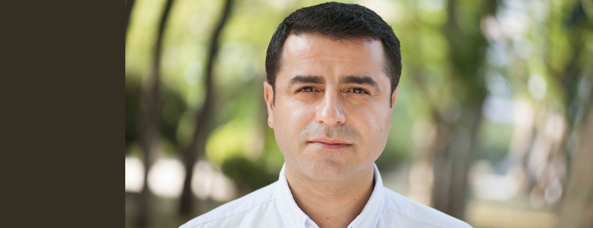 Demirtaş: ‘15 Ekim Dünya Beyaz Baston Körler Günü’nü kutluyorum