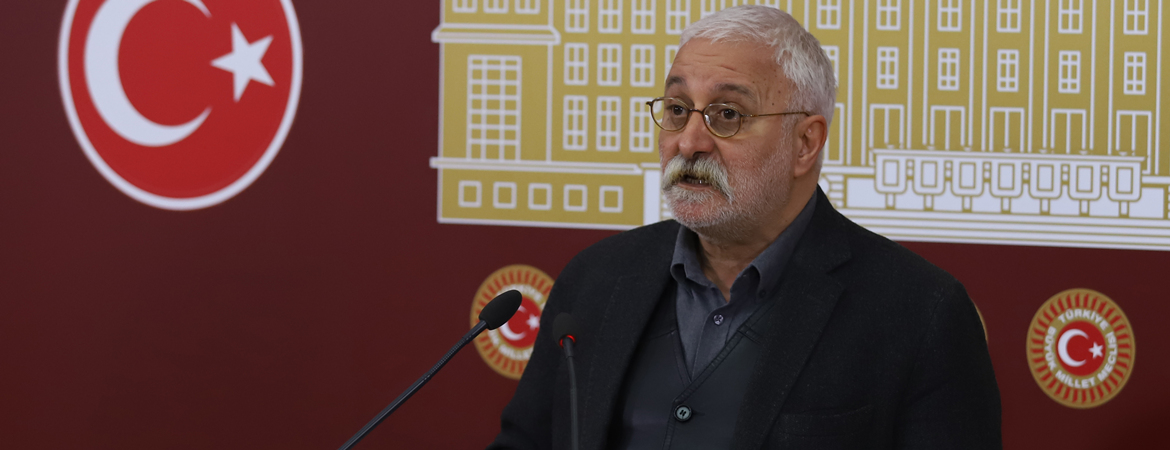 Oluç: 2021 yılı ekonomide kara delik dönemi olarak tarihe yazılacak