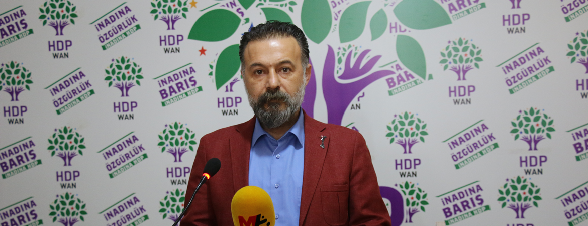 Dede: Hakkari Belediye Eşbaşkanımıza işkence eşliğinde çıplak arama yapıldı