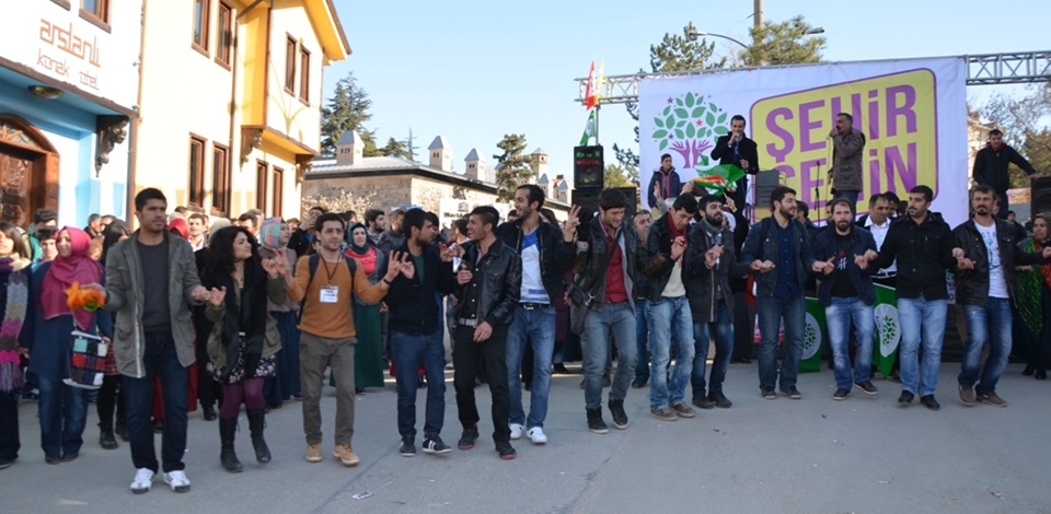 Kürkçü: Emlakçı değil halkın partisiyiz