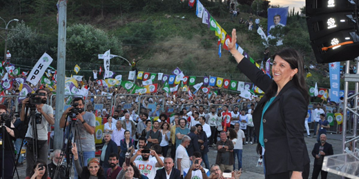 Buldan: Çillerle Beyaz Toros ittifakı kurmuş, elinden gelse Evren’i mezardan çıkaracak, onunla da ittifak kuracak
