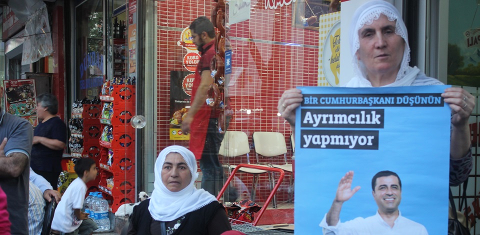 Bahçelievlerde Demirtaş için seçim bürosu açılışı yapıldı