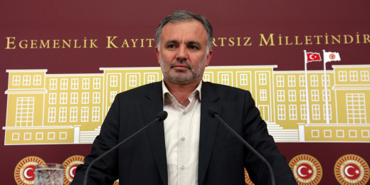 Bilgen: Hem durumu “Kurtuluş Savaşı” diye tarif edeceksiniz hem de Parlamento’yu toplamayacaksınız