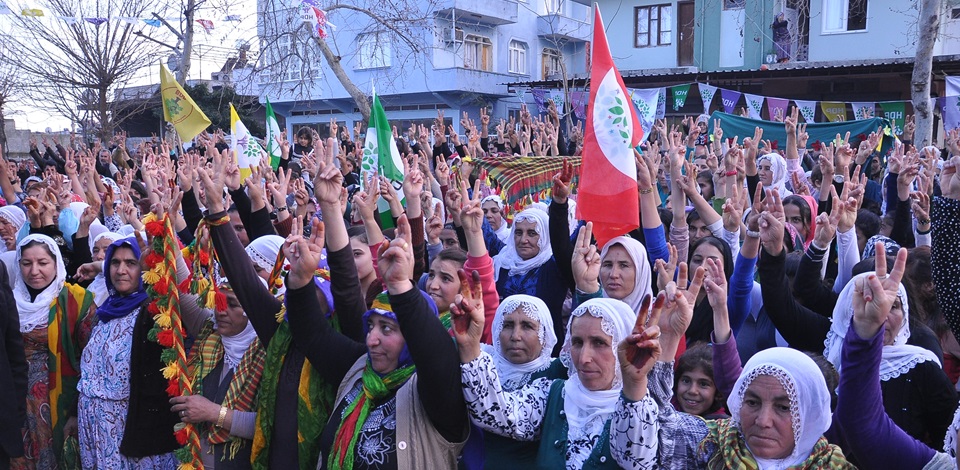 Ceyhanda seçim çalışmaları sürüyor