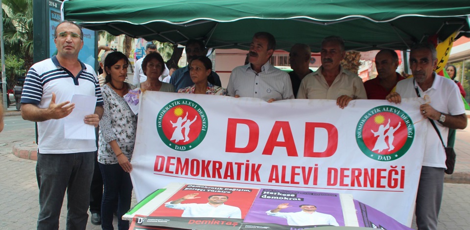 Demokratik Alevi Derneği, Demirtaşa destek olmak için stant açtı