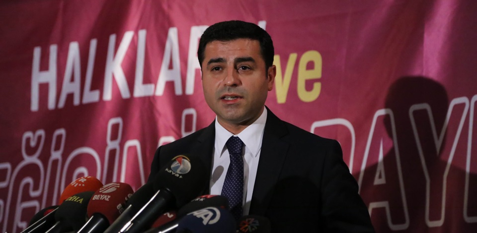 Halkların ve değişimin adayı: Selahattin Demirtaş