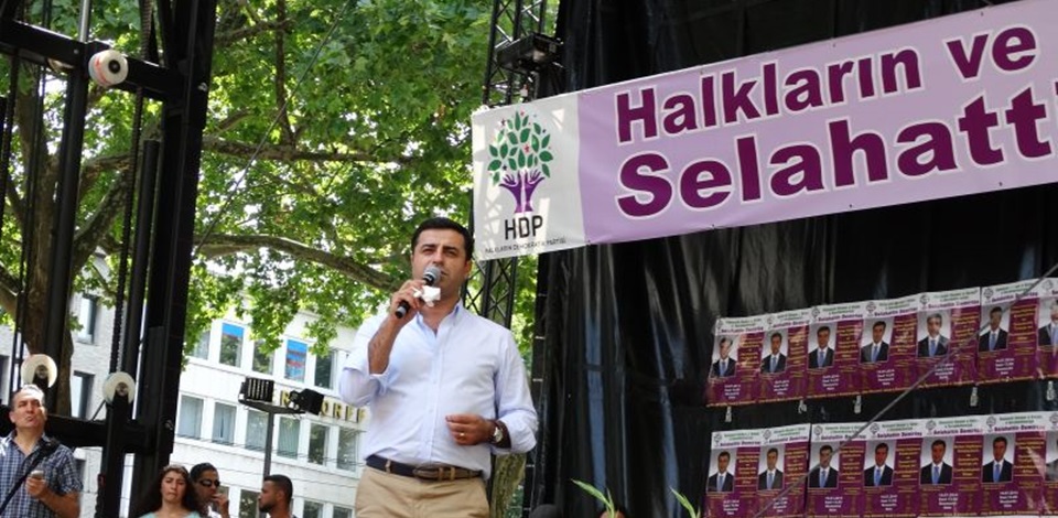 Demirtaş: Gelecek özgür günlerin garantisi biziz