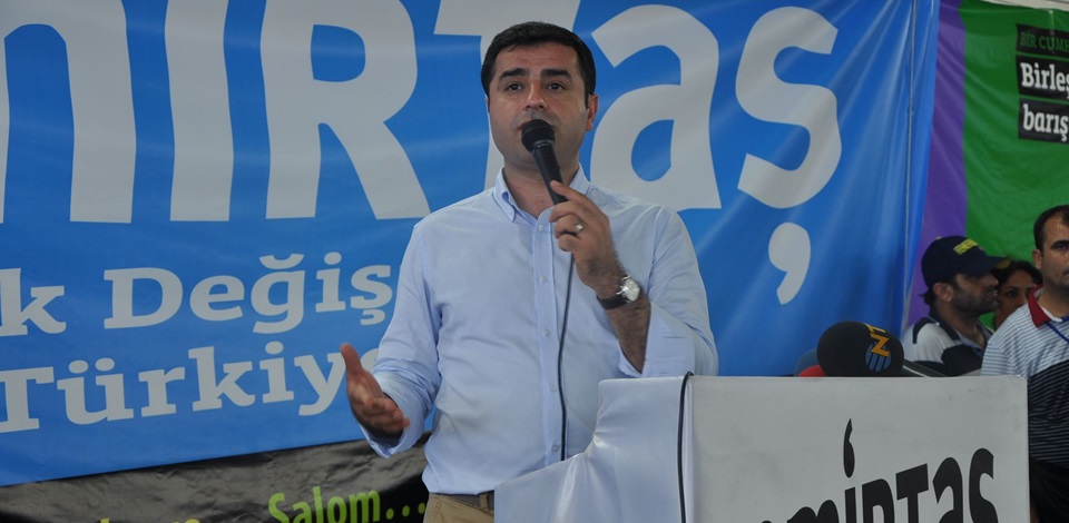 Demirtaş: İçinde yetiştiğim Kürt özgürlük hareketiyle gurur duyuyorum