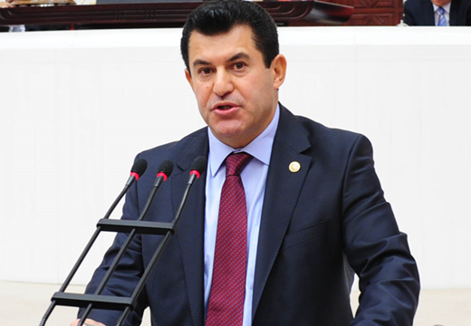 Dora, yaz saati uygulamasındaki ısrar ve ekonomik maliyete ilişkin ciddi iddiaları Enerji Bakanına sordu